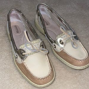 Sperry top-sider boat shoes in gold, worn once